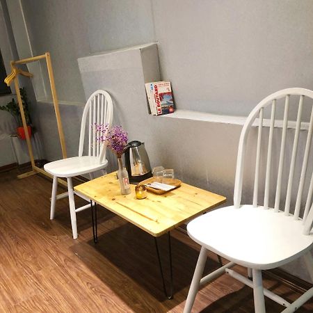 Luna Homestay Hanoi Bagian luar foto